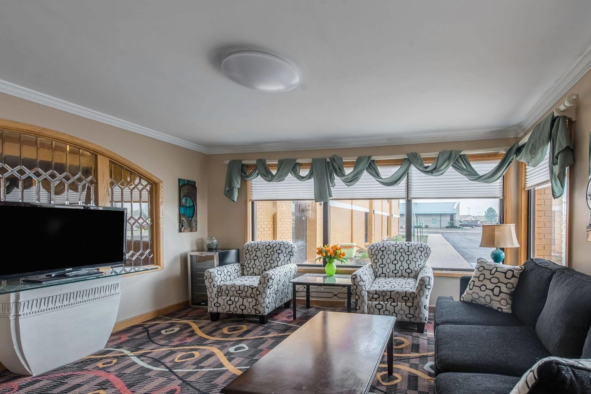 Cardinal Inn & Suites Muncie Ngoại thất bức ảnh