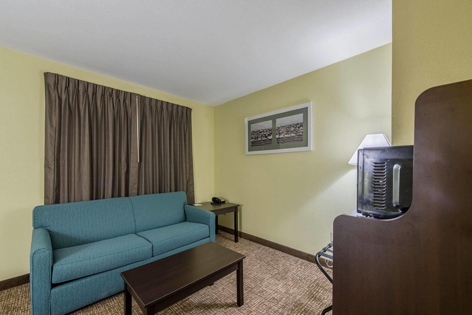 Cardinal Inn & Suites Muncie Ngoại thất bức ảnh